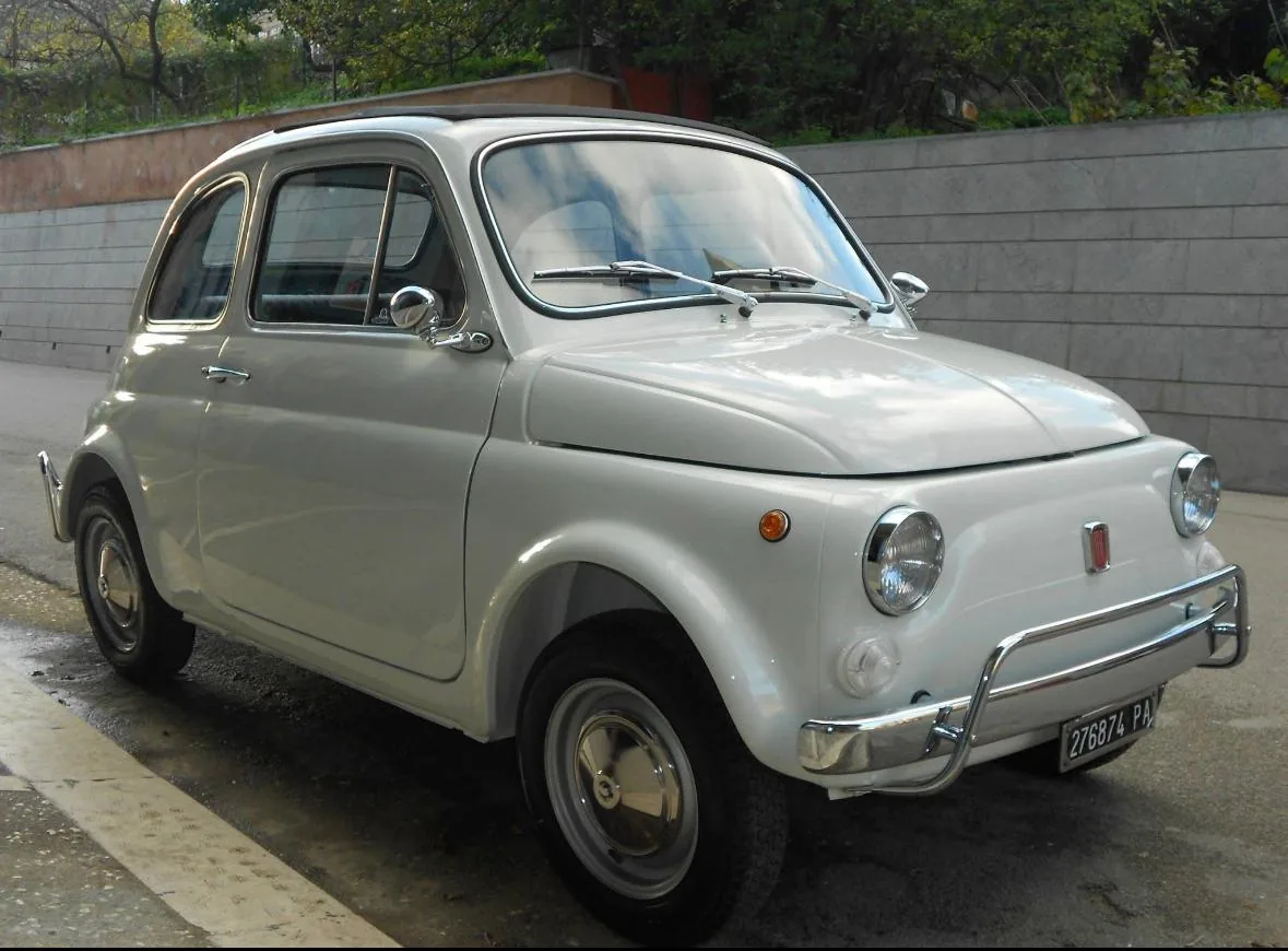Fiat 500 F posteriore